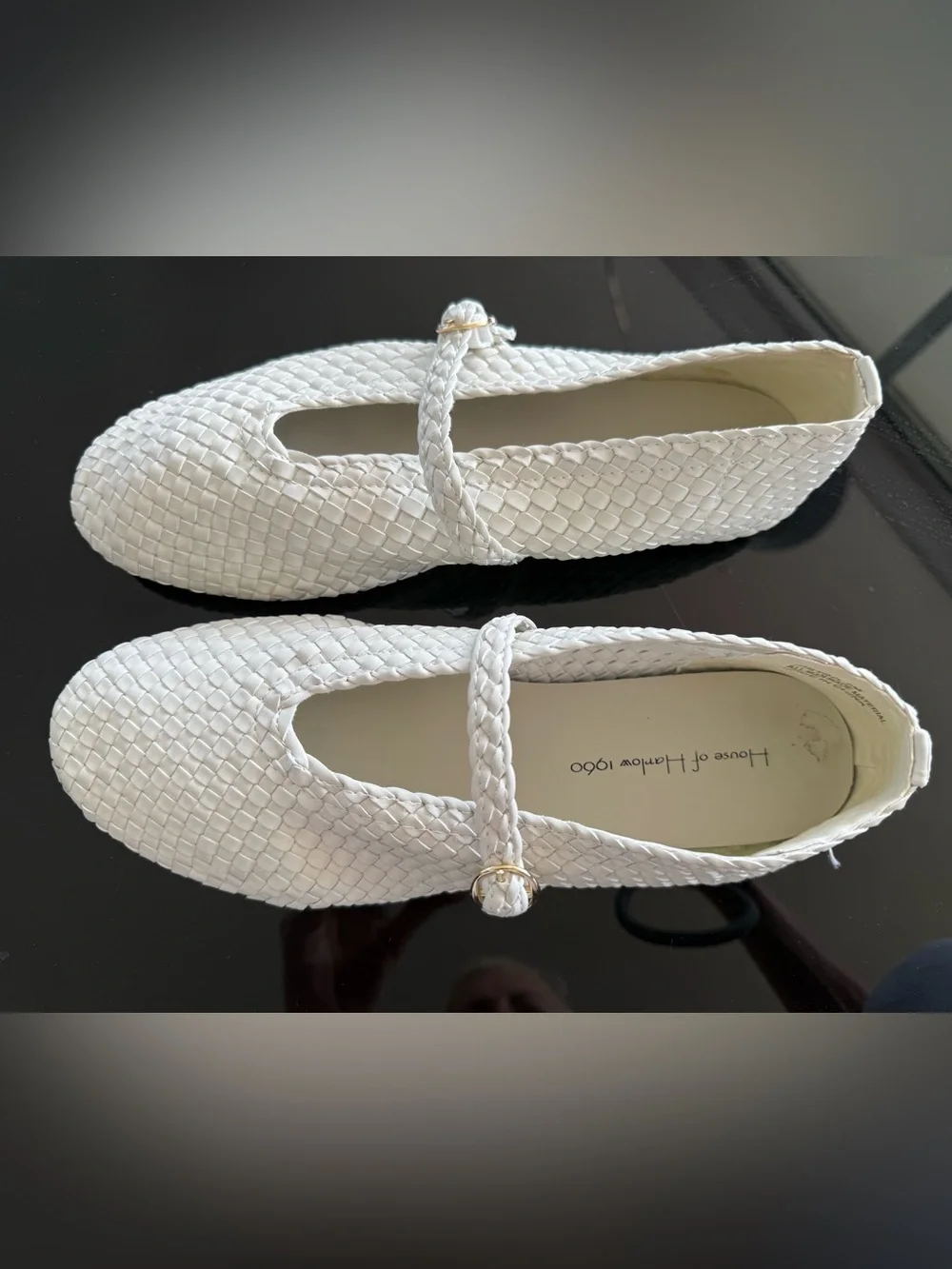 House of Harlow 8M Woven White Mary Jane Flats with Gold Buckle